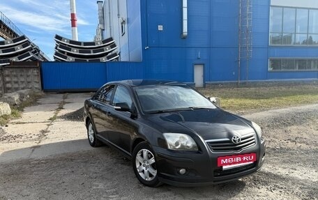 Toyota Avensis III рестайлинг, 2006 год, 650 000 рублей, 2 фотография