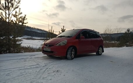 Honda Fit III, 2002 год, 380 000 рублей, 2 фотография