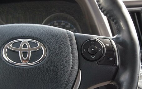 Toyota RAV4, 2019 год, 2 100 000 рублей, 23 фотография