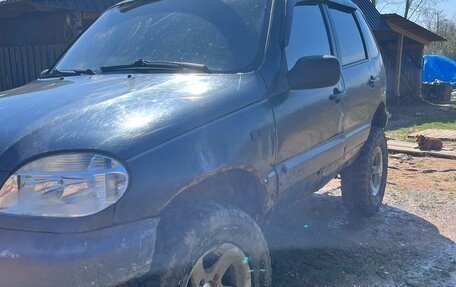 Chevrolet Niva I рестайлинг, 2006 год, 140 000 рублей, 1 фотография
