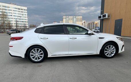 KIA Optima IV, 2019 год, 2 650 000 рублей, 3 фотография