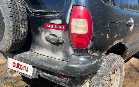 Chevrolet Niva I рестайлинг, 2006 год, 140 000 рублей, 2 фотография