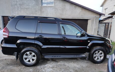Toyota Land Cruiser Prado 120 рестайлинг, 2006 год, 2 300 000 рублей, 5 фотография