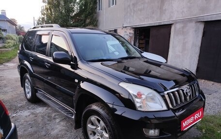 Toyota Land Cruiser Prado 120 рестайлинг, 2006 год, 2 300 000 рублей, 3 фотография
