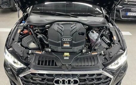 Audi A8, 2022 год, 8 707 857 рублей, 5 фотография