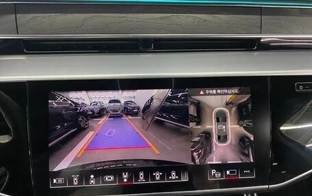 Audi A8, 2022 год, 8 707 857 рублей, 11 фотография