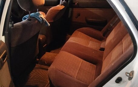 Toyota Carina, 1993 год, 330 000 рублей, 3 фотография