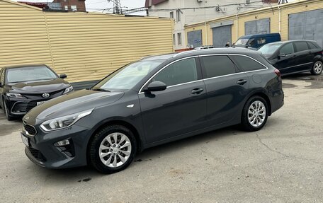 KIA cee'd III, 2019 год, 2 000 000 рублей, 2 фотография
