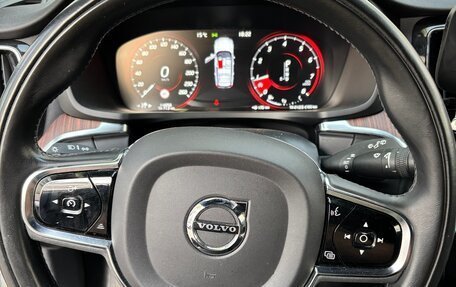 Volvo V60 Cross Country II, 2020 год, 3 700 000 рублей, 12 фотография