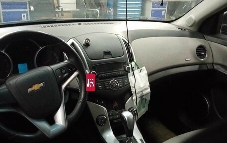 Chevrolet Cruze II, 2013 год, 810 000 рублей, 5 фотография