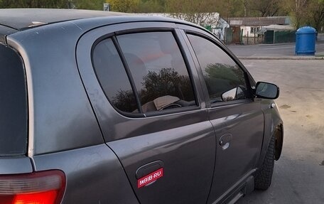 Toyota Vitz, 2000 год, 230 000 рублей, 6 фотография