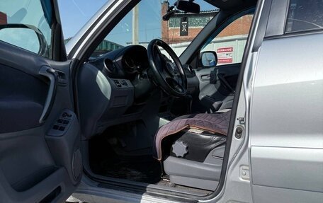 Toyota RAV4, 2001 год, 600 000 рублей, 12 фотография