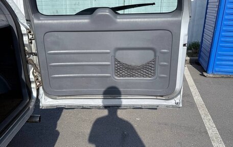 Toyota RAV4, 2001 год, 600 000 рублей, 17 фотография