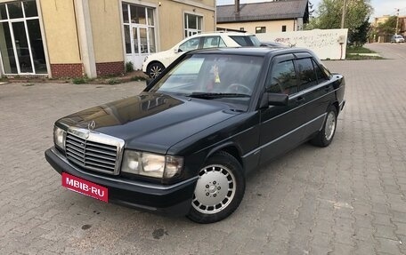 Mercedes-Benz 190 (W201), 1990 год, 255 000 рублей, 3 фотография