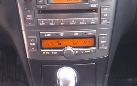 Toyota Avensis III рестайлинг, 2007 год, 640 000 рублей, 6 фотография