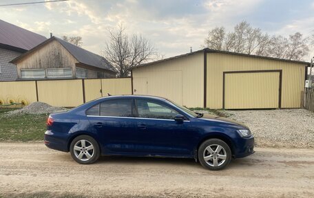 Volkswagen Jetta VI, 2014 год, 780 000 рублей, 2 фотография