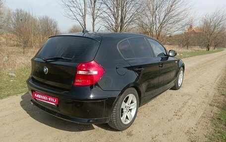 BMW 1 серия, 2011 год, 830 000 рублей, 3 фотография