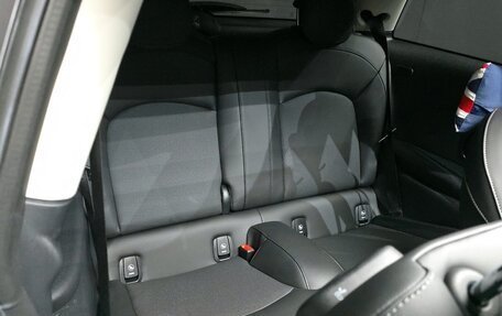 MINI Hatch, 2021 год, 2 990 000 рублей, 9 фотография