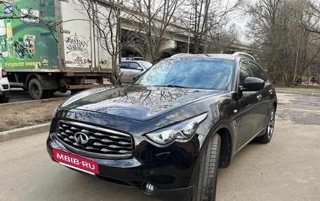 Infiniti FX II, 2011 год, 1 700 000 рублей, 2 фотография