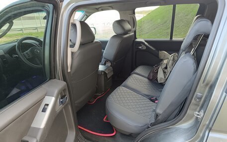 Nissan Pathfinder, 2007 год, 865 000 рублей, 10 фотография