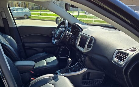 Jeep Compass II, 2019 год, 2 100 000 рублей, 12 фотография