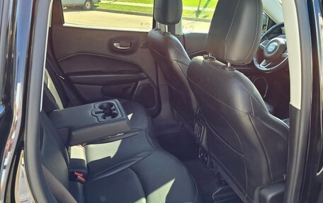 Jeep Compass II, 2019 год, 2 100 000 рублей, 22 фотография