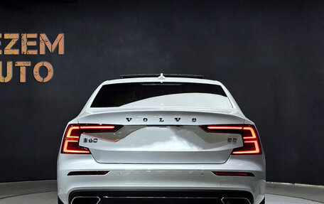 Volvo S60 III, 2021 год, 2 980 000 рублей, 2 фотография