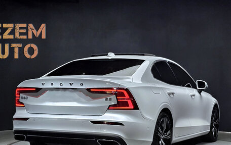 Volvo S60 III, 2021 год, 2 980 000 рублей, 4 фотография