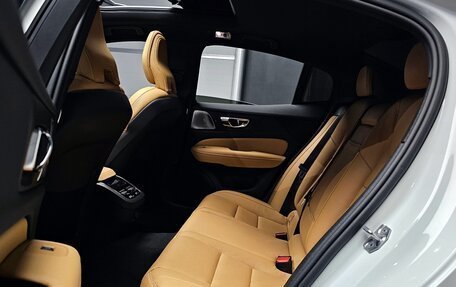 Volvo S60 III, 2021 год, 2 980 000 рублей, 13 фотография