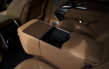Land Rover Range Rover IV рестайлинг, 2024 год, 34 000 000 рублей, 19 фотография