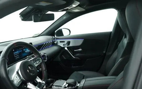 Mercedes-Benz CLA AMG, 2022 год, 4 850 000 рублей, 15 фотография
