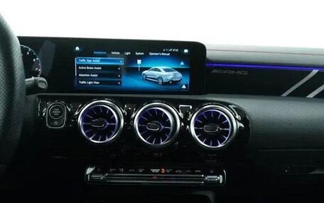Mercedes-Benz CLA AMG, 2022 год, 4 850 000 рублей, 13 фотография