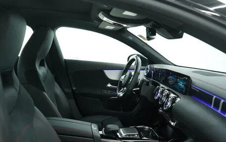 Mercedes-Benz CLA AMG, 2022 год, 4 850 000 рублей, 14 фотография