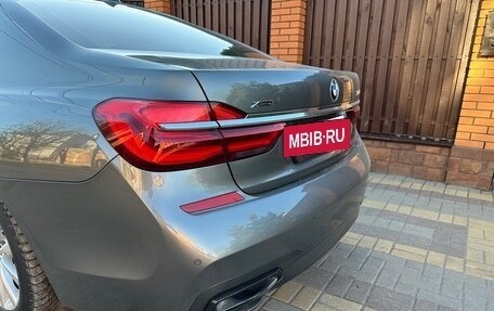 BMW 7 серия, 2018 год, 4 880 000 рублей, 9 фотография