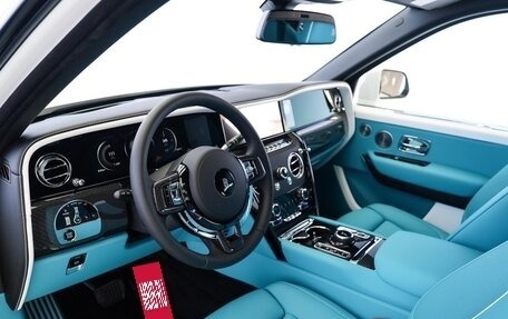 Rolls-Royce Cullinan, 2025 год, 77 999 000 рублей, 7 фотография