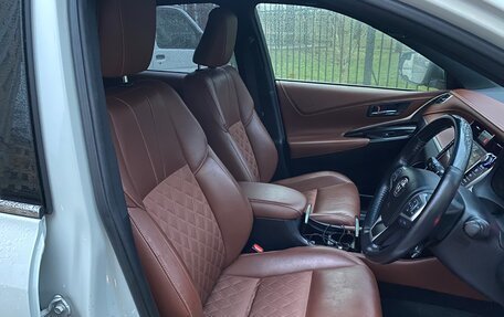Toyota Harrier, 2019 год, 3 850 000 рублей, 12 фотография