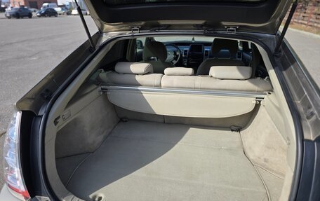 Toyota Prius, 2008 год, 750 000 рублей, 10 фотография
