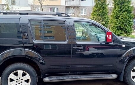 Nissan Pathfinder, 2007 год, 900 000 рублей, 2 фотография