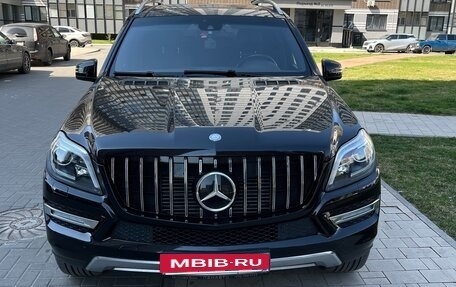 Mercedes-Benz GL-Класс, 2013 год, 3 090 000 рублей, 6 фотография
