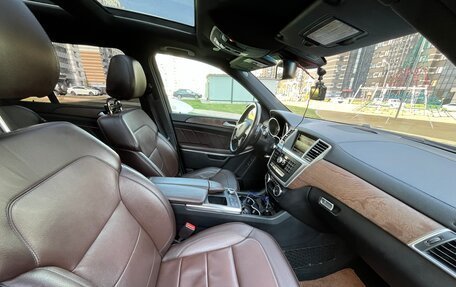 Mercedes-Benz GL-Класс, 2013 год, 3 090 000 рублей, 18 фотография