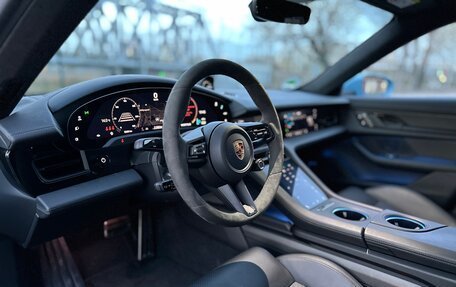 Porsche Taycan I, 2023 год, 15 385 000 рублей, 8 фотография