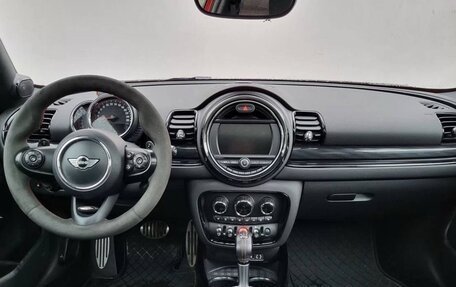 MINI Clubman, 2017 год, 2 400 000 рублей, 5 фотография