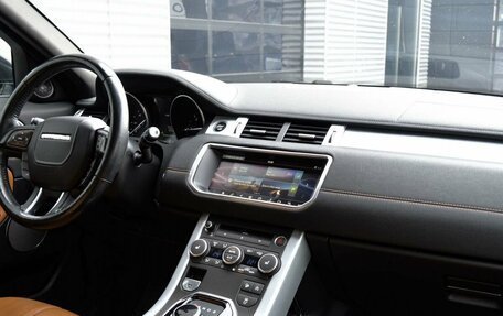 Land Rover Range Rover Evoque I, 2017 год, 2 600 000 рублей, 38 фотография