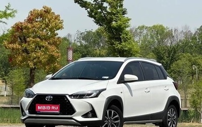 Toyota Yaris XP150 рестайлинг, 2022 год, 1 490 000 рублей, 1 фотография