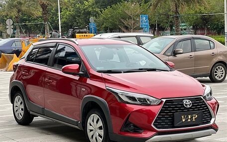 Toyota Yaris XP150 рестайлинг, 2022 год, 1 420 000 рублей, 1 фотография