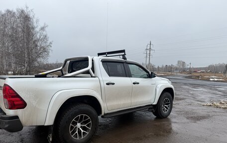 Toyota Hilux VIII, 2020 год, 4 500 000 рублей, 4 фотография
