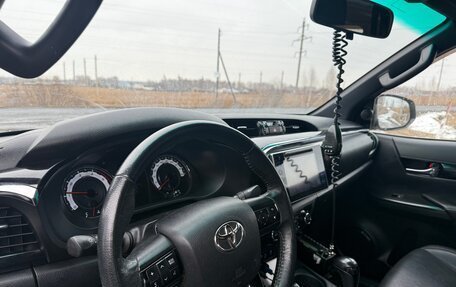 Toyota Hilux VIII, 2020 год, 4 500 000 рублей, 22 фотография