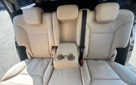 Mercedes-Benz GLS, 2016 год, 3 800 000 рублей, 22 фотография