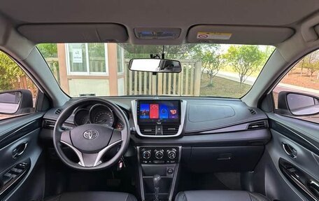 Toyota Yaris XP150 рестайлинг, 2022 год, 1 490 000 рублей, 7 фотография
