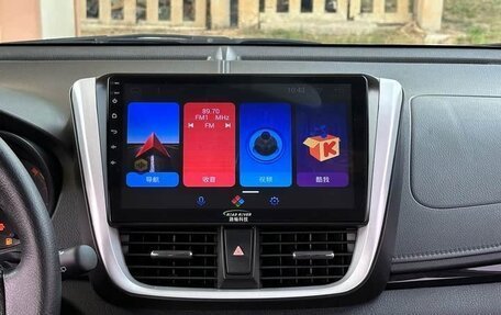 Toyota Yaris XP150 рестайлинг, 2022 год, 1 490 000 рублей, 10 фотография